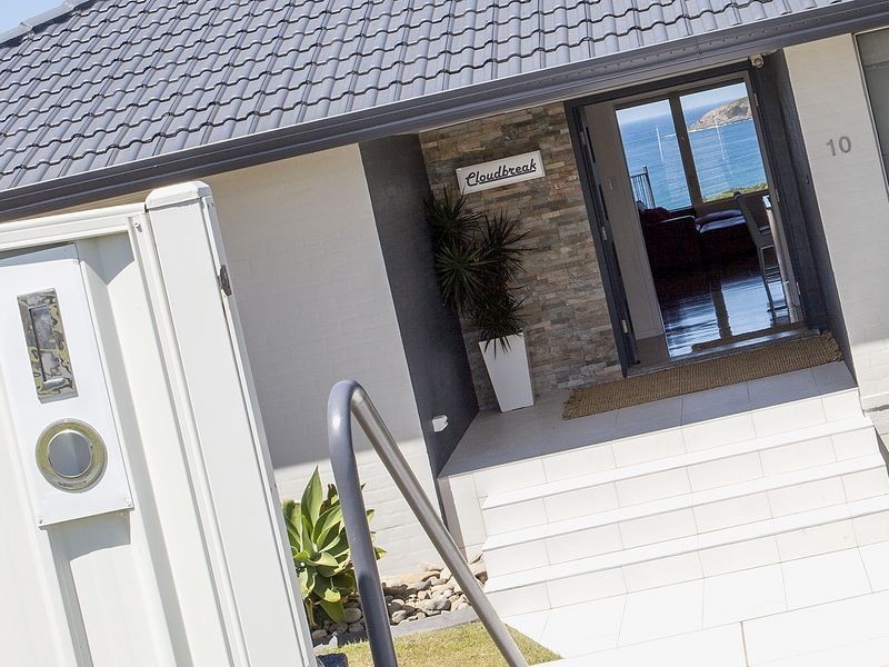 10 Macauleys Headland Drive, Coffs Harbour NSW 2450