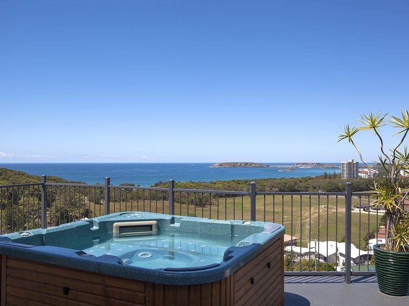 10 Macauleys Headland Drive, Coffs Harbour NSW 2450