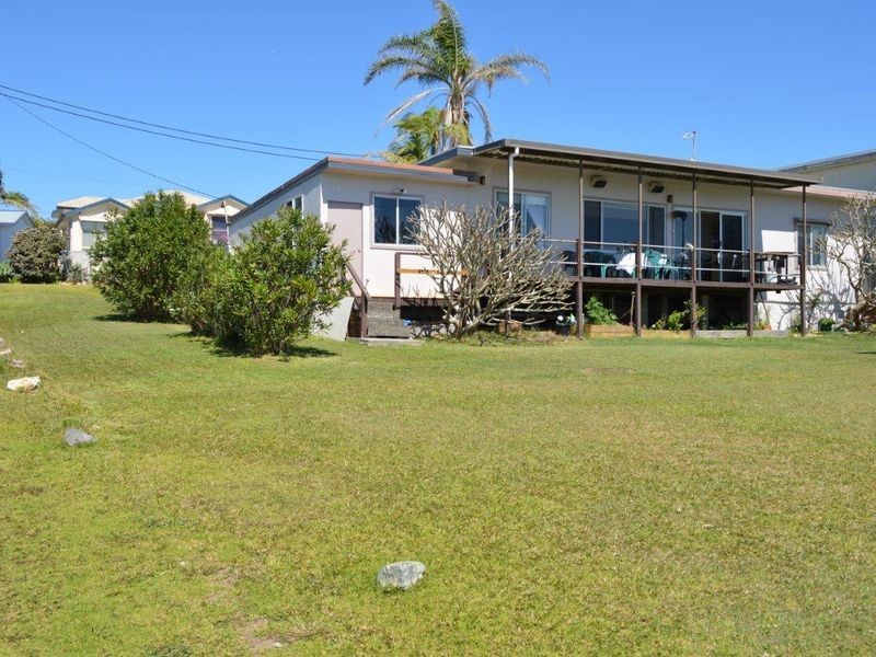 2 First Avenue, Arrawarra Headland NSW 2456 LJ Hooker Woolgoolga Sold