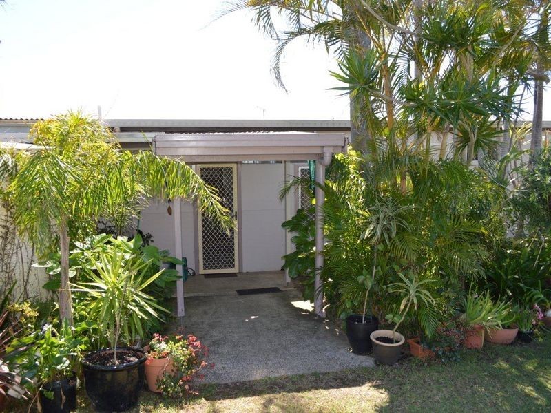 2 First Avenue, Arrawarra Headland NSW 2456 LJ Hooker Woolgoolga Sold
