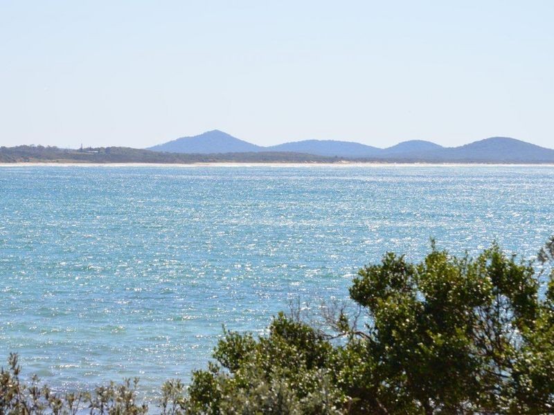 2 First Avenue, Arrawarra Headland NSW 2456