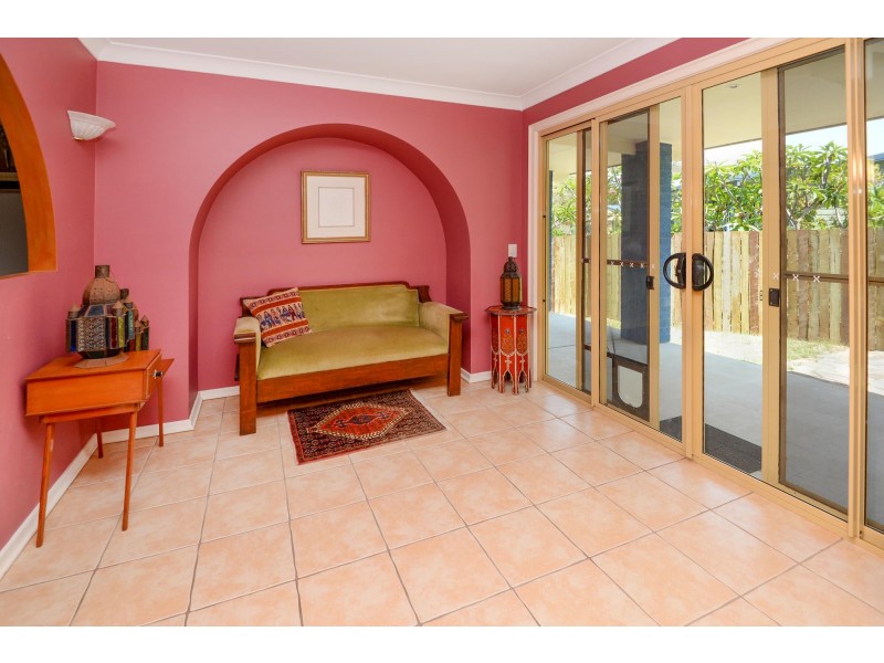 18 Martin Place, Red Rock NSW 2456