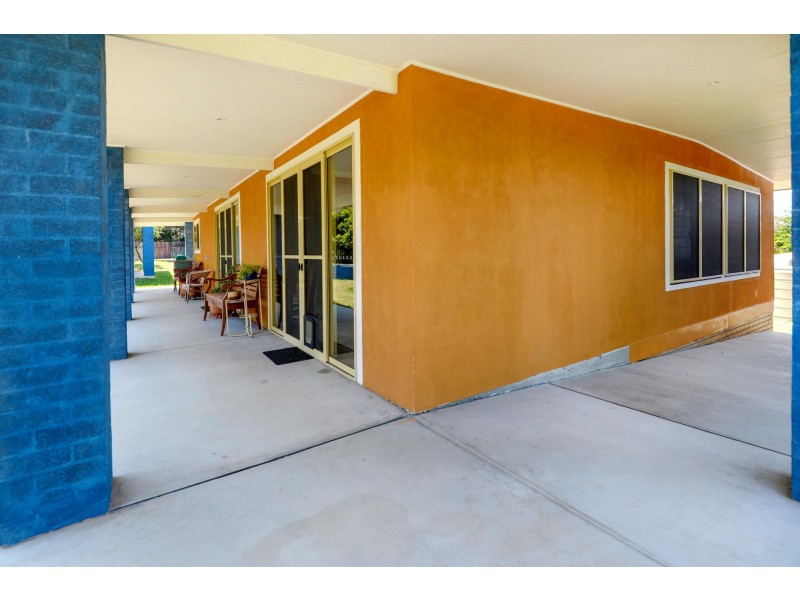 18 Martin Place, Red Rock NSW 2456