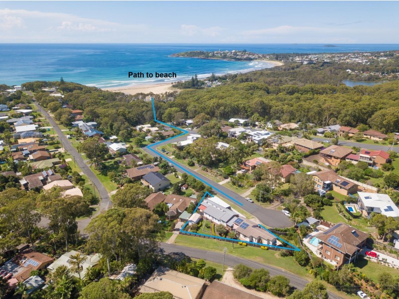 40 Safety Beach Drive, Safety Beach NSW 2456