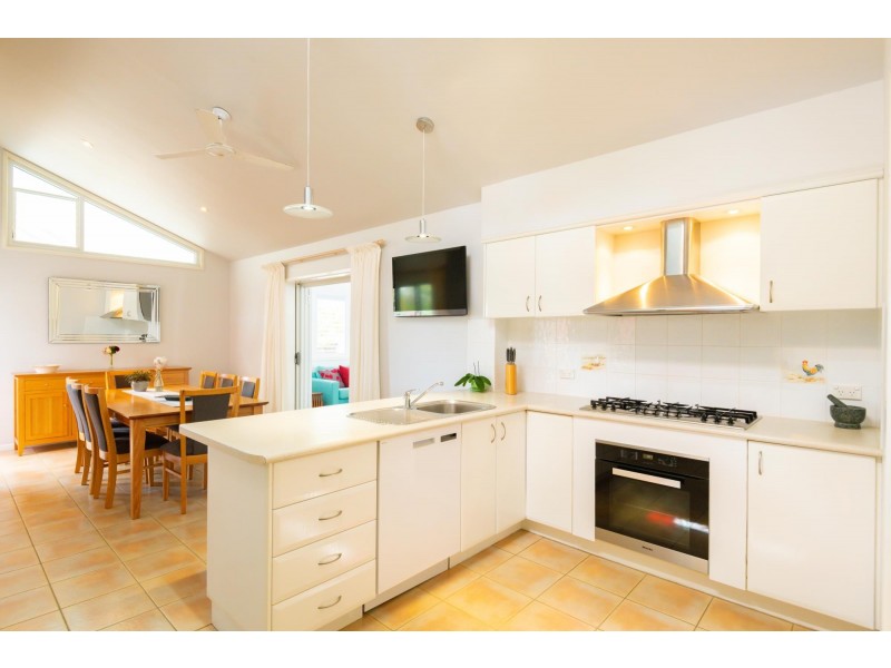 40 Safety Beach Drive, Safety Beach NSW 2456