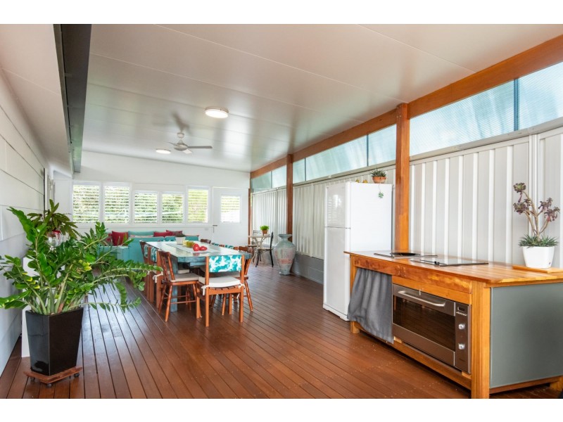 40 Safety Beach Drive, Safety Beach NSW 2456