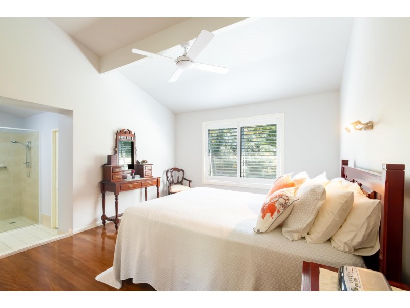 40 Safety Beach Drive, Safety Beach NSW 2456