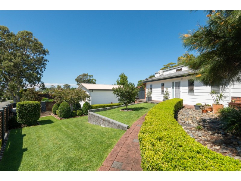 40 Safety Beach Drive, Safety Beach NSW 2456