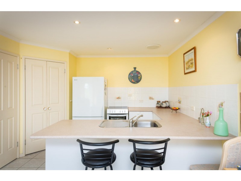 40 Safety Beach Drive, Safety Beach NSW 2456