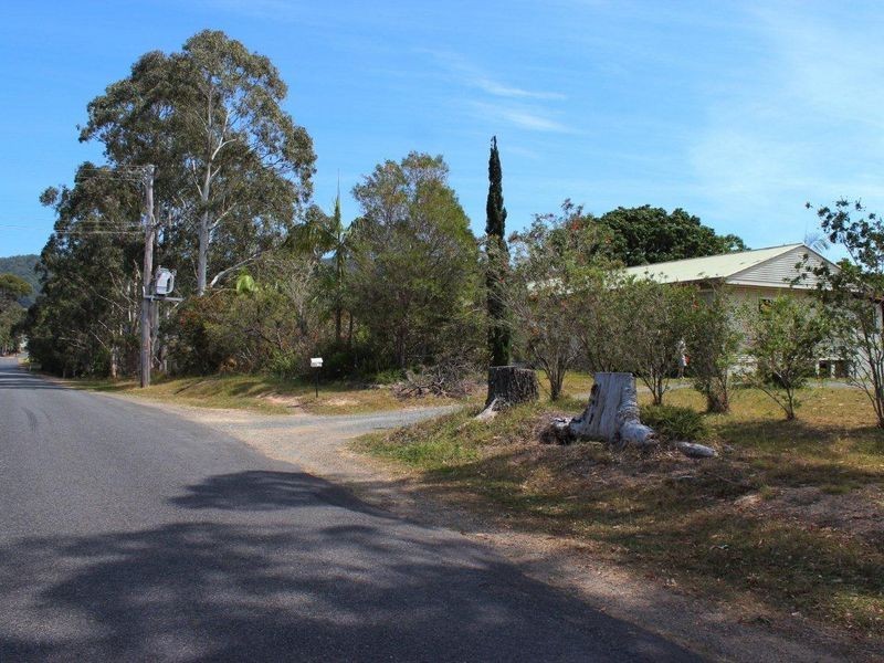 136 Holloways Road, Sandy Beach NSW 2456