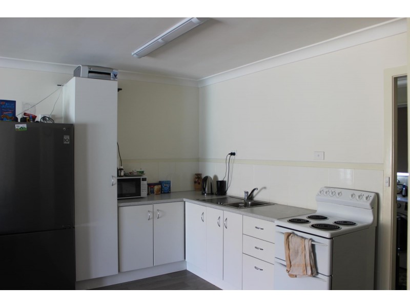 2/37 Beach Street, Woolgoolga NSW 2456