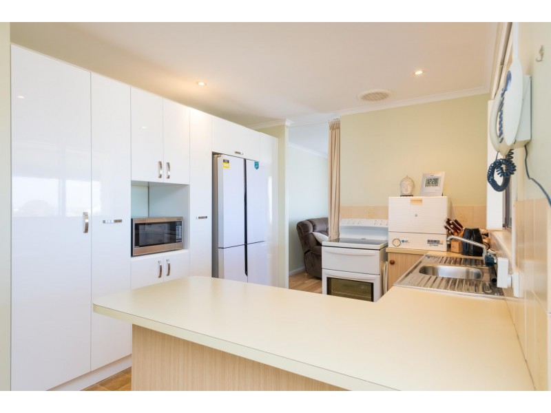 7 Burns Crescent, Corindi Beach NSW 2456