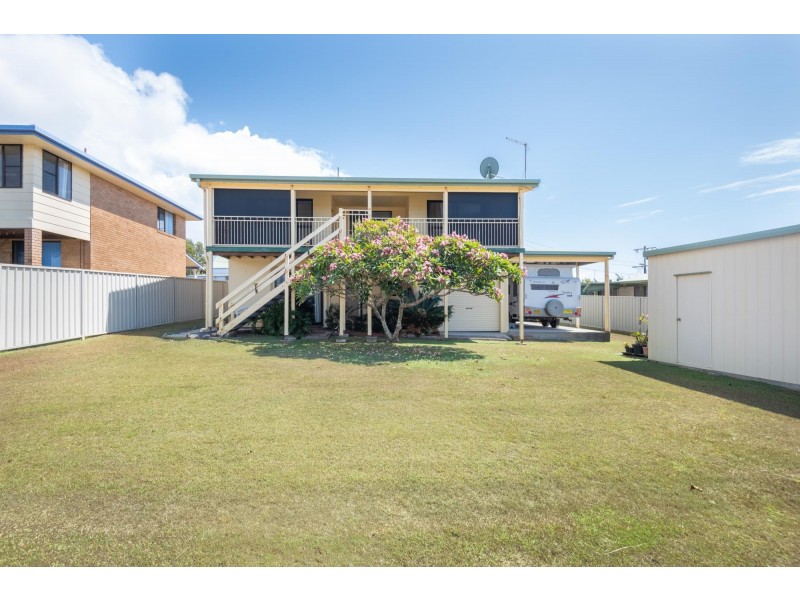 7 Burns Crescent, Corindi Beach NSW 2456