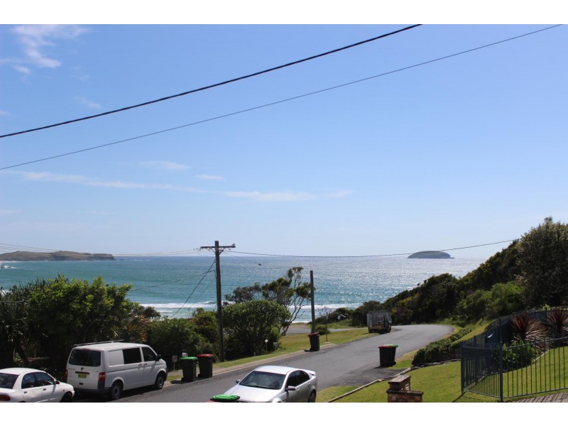 46A Ocean View Crescent, Emerald Beach NSW 2456
