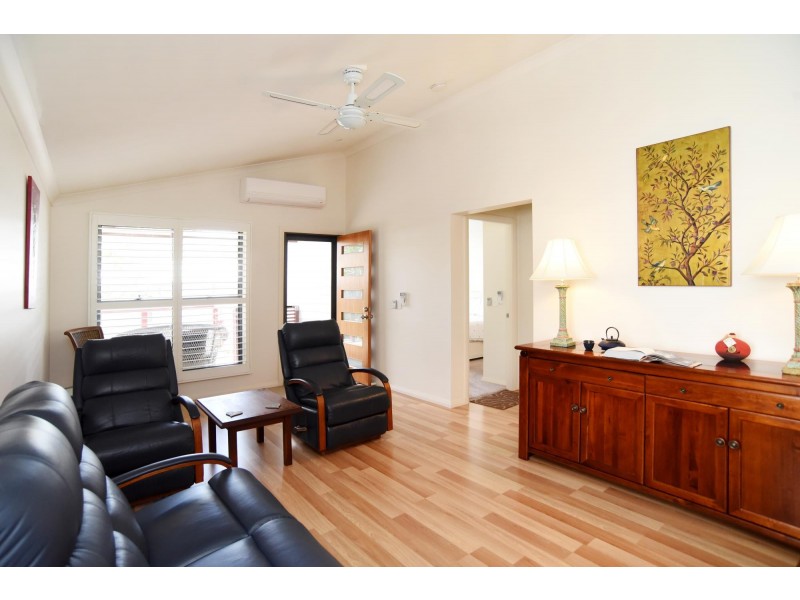 80/8 Hearnes Lake Road, The Pines, Woolgoolga NSW 2456