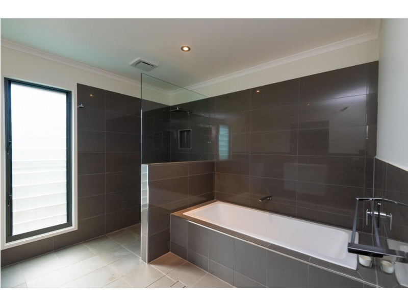 94 Ironbark Avenue, Sandy Beach NSW 2456