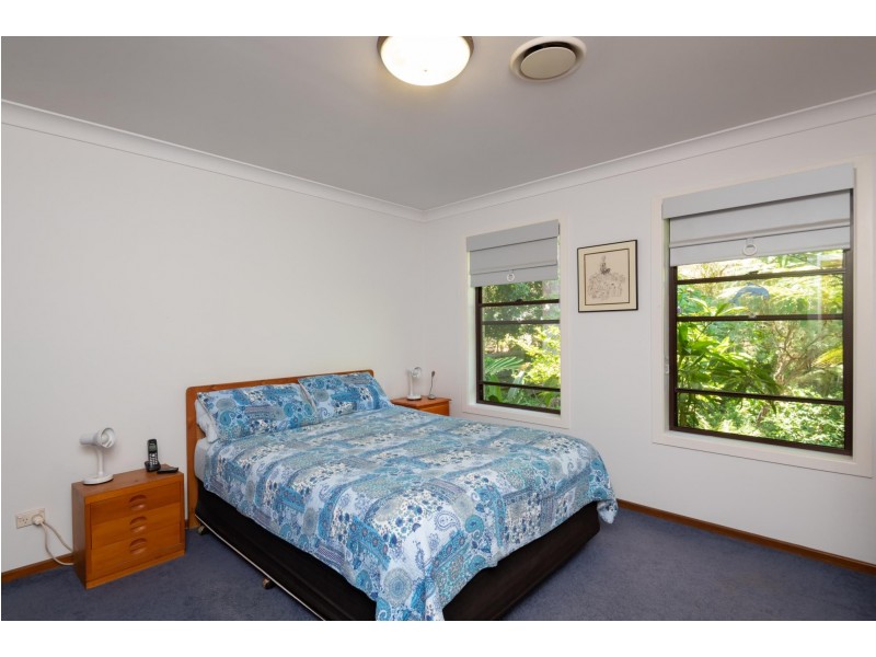 8 Bream Close, Emerald Beach NSW 2456