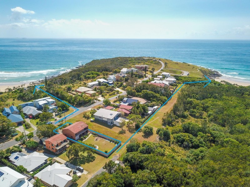 26 Headland Road, Arrawarra Headland NSW 2456