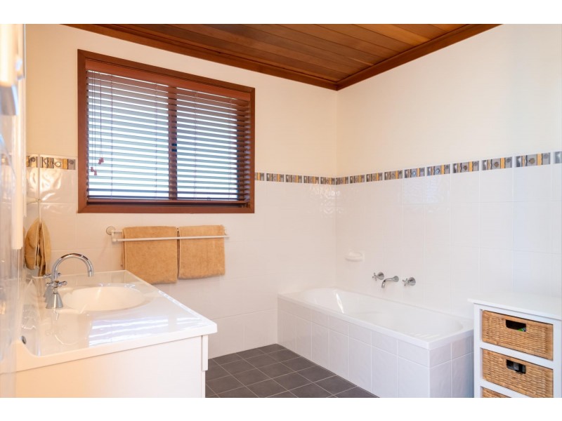 26 Headland Road, Arrawarra Headland NSW 2456