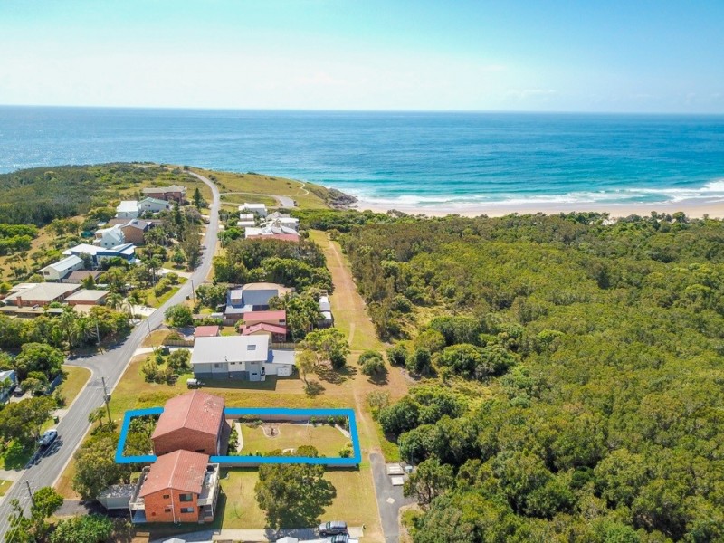 26 Headland Road, Arrawarra Headland NSW 2456