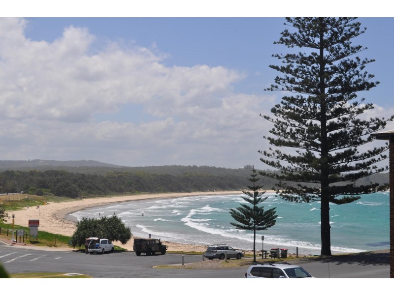 4/9-11 Carrington Street, Woolgoolga NSW 2456