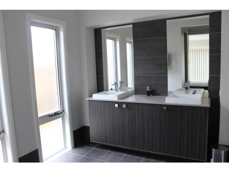 22 Red Gum Circuit, Sapphire Beach NSW 2450