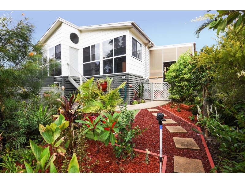 104/8 Hearnes Lake Road, Woolgoolga NSW 2456