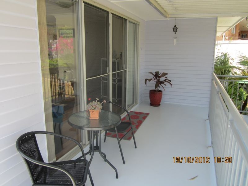 8 Ocean Street, Safety Beach NSW 2456