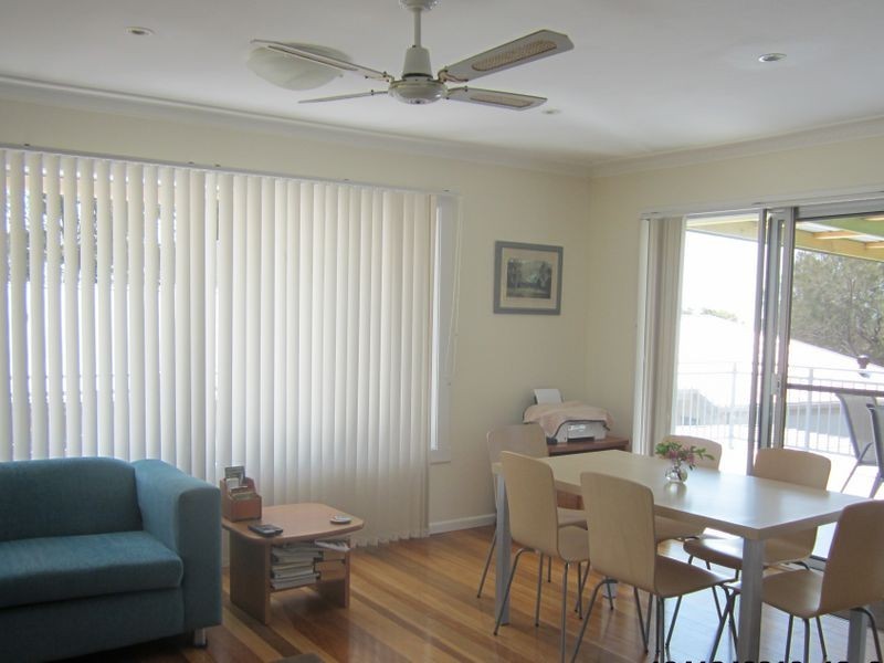 8 Ocean Street, Safety Beach NSW 2456