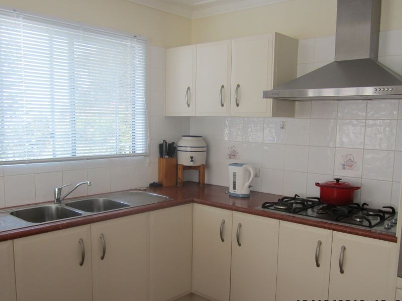 8 Ocean Street, Safety Beach NSW 2456