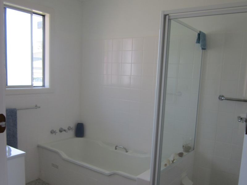 8 Ocean Street, Safety Beach NSW 2456