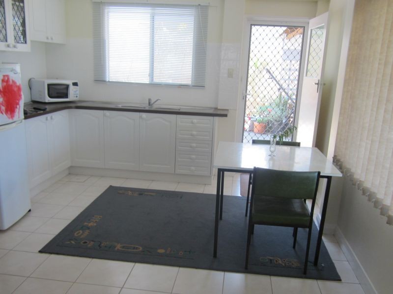 8 Ocean Street, Safety Beach NSW 2456