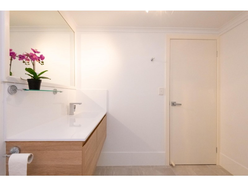 60 Dammerel Crescent, Emerald Beach NSW 2456