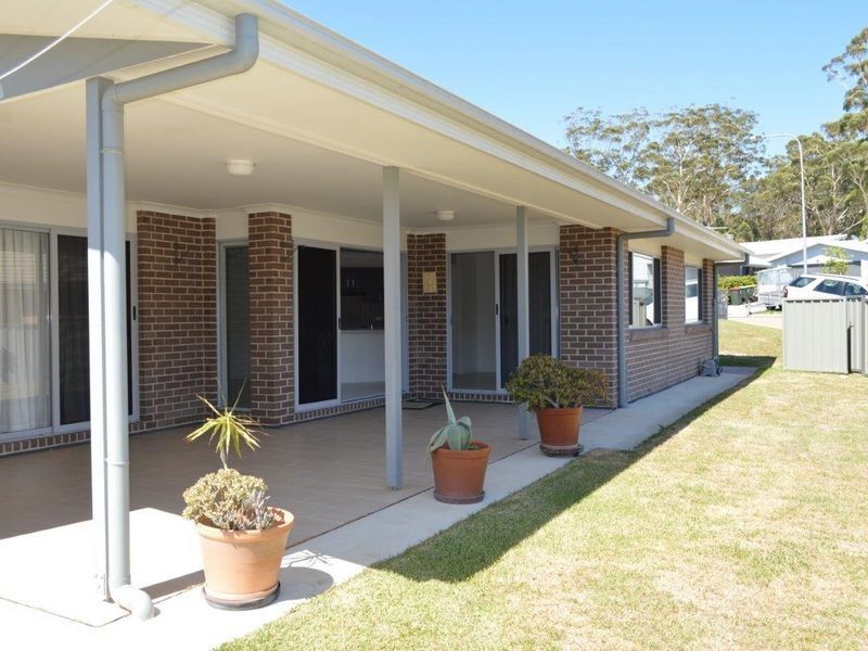 4 Reef Cove, Safety Beach NSW 2456
