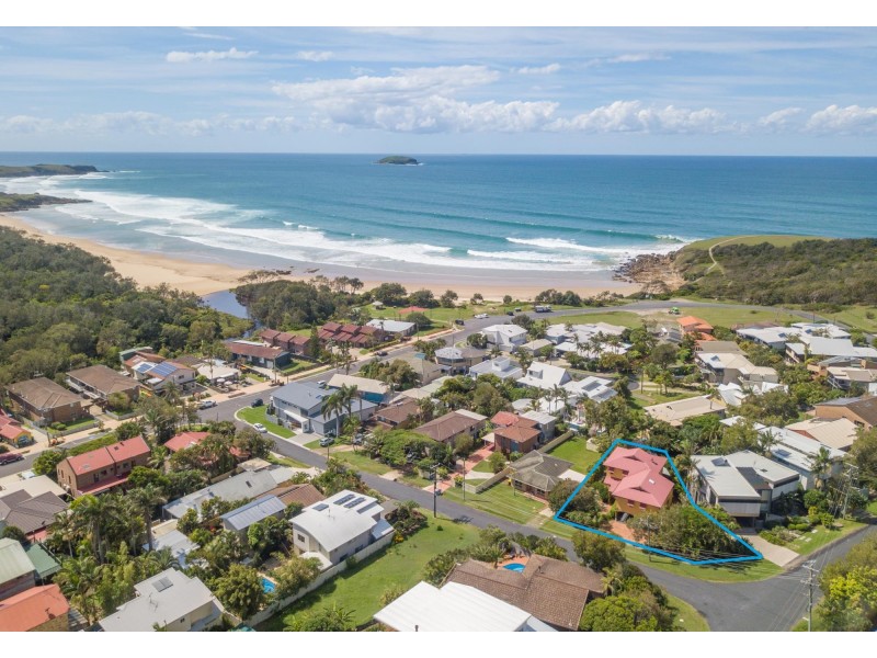 11 Flagstaff Avenue, Emerald Beach NSW 2456
