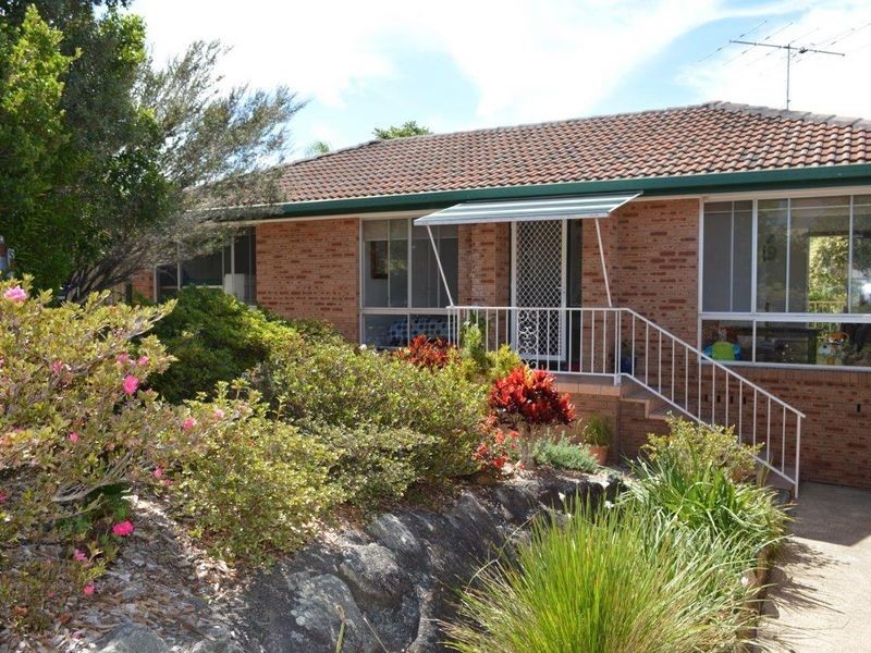 33 Barnes Street, Woolgoolga NSW 2456