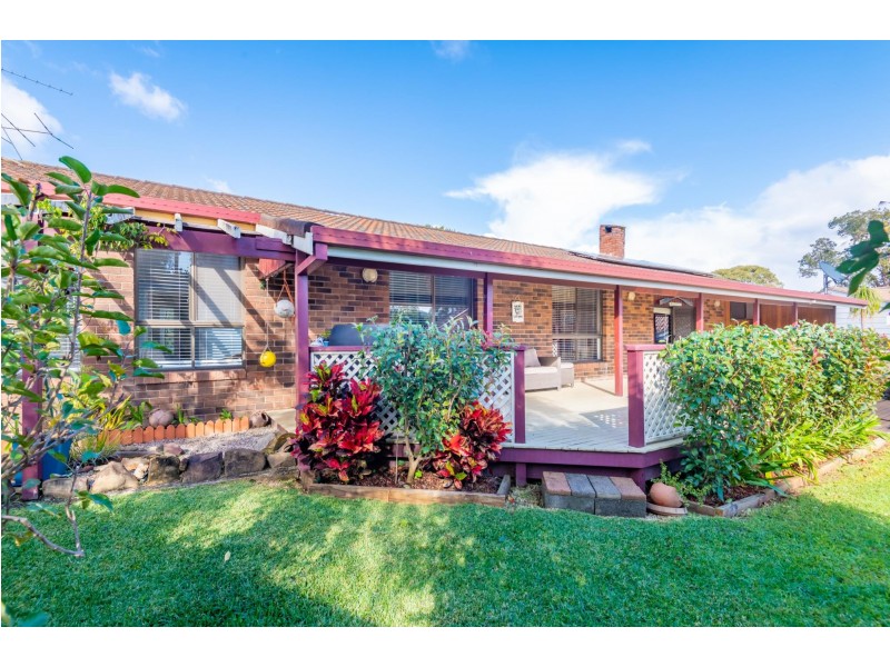 5 Spruce Place, Sandy Beach NSW 2456