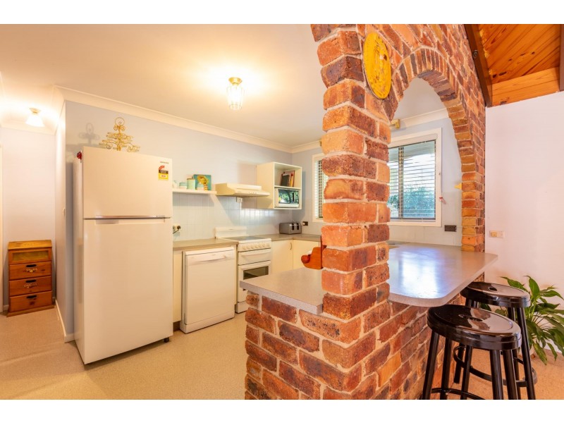 5 Spruce Place, Sandy Beach NSW 2456