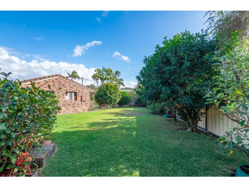 5 Spruce Place, Sandy Beach NSW 2456