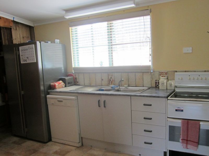 11 Freemans Road, Woolgoolga NSW 2456