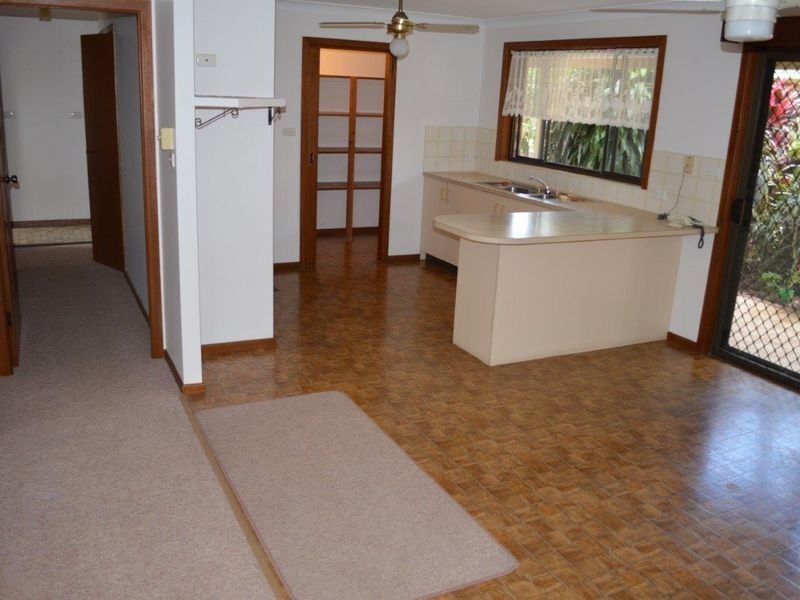 15 Lakeview Avenue, Safety Beach NSW 2456