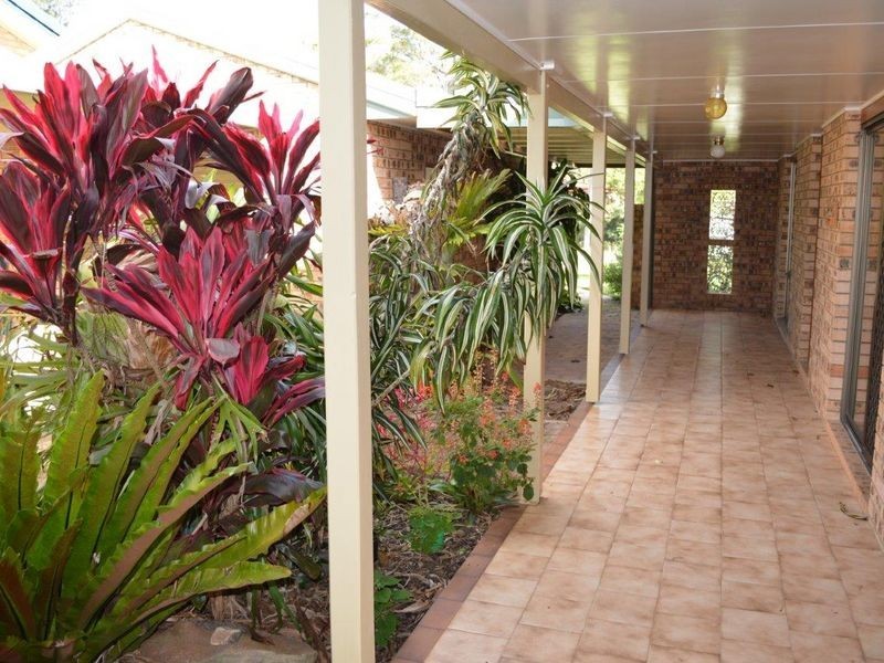 15 Lakeview Avenue, Safety Beach NSW 2456