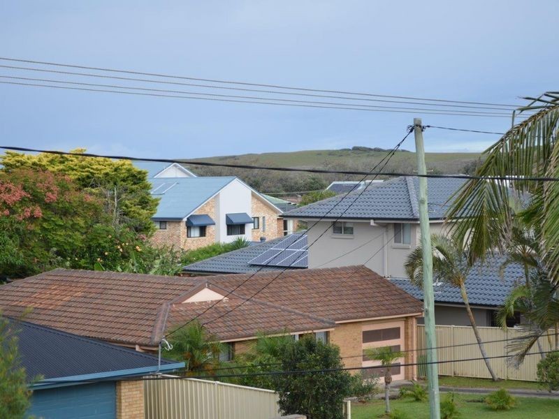 22 Bluegum Avenue, Sandy Beach NSW 2456