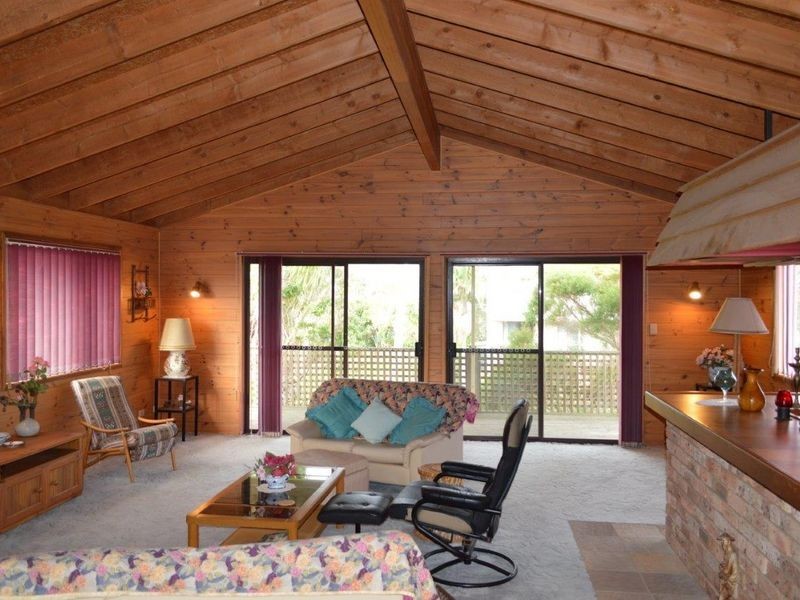 22 Bluegum Avenue, Sandy Beach NSW 2456