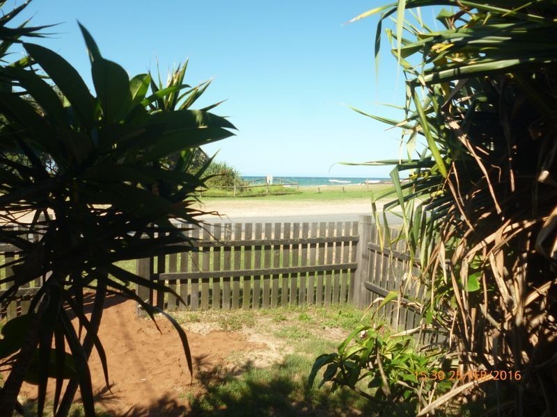 8 Hofmeier Close, Woolgoolga NSW 2456
