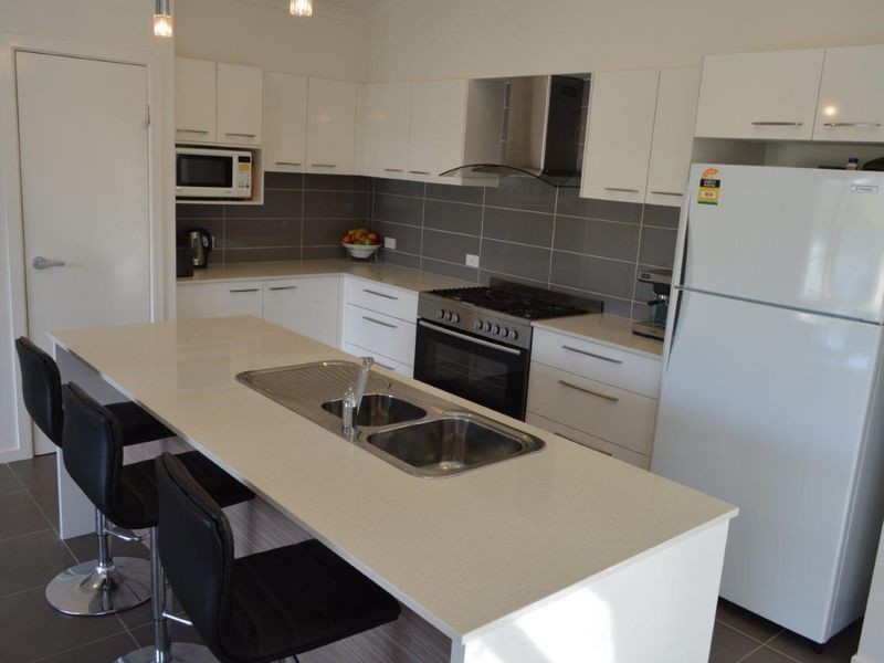 60 Admiralty Drive, Safety Beach NSW 2456