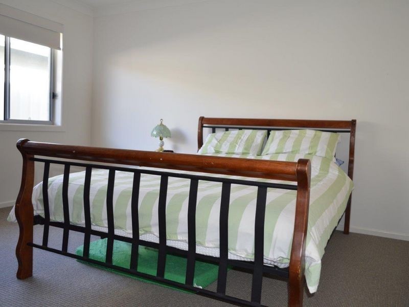 60 Admiralty Drive, Safety Beach NSW 2456