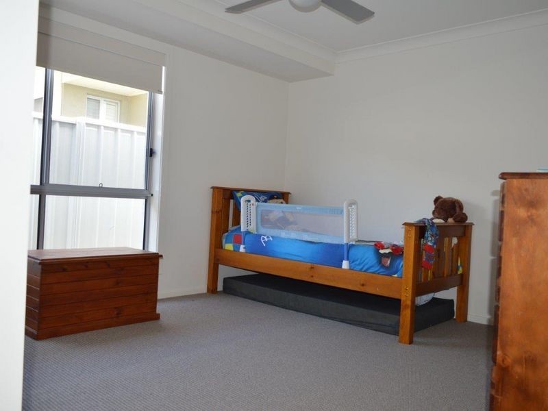 60 Admiralty Drive, Safety Beach NSW 2456