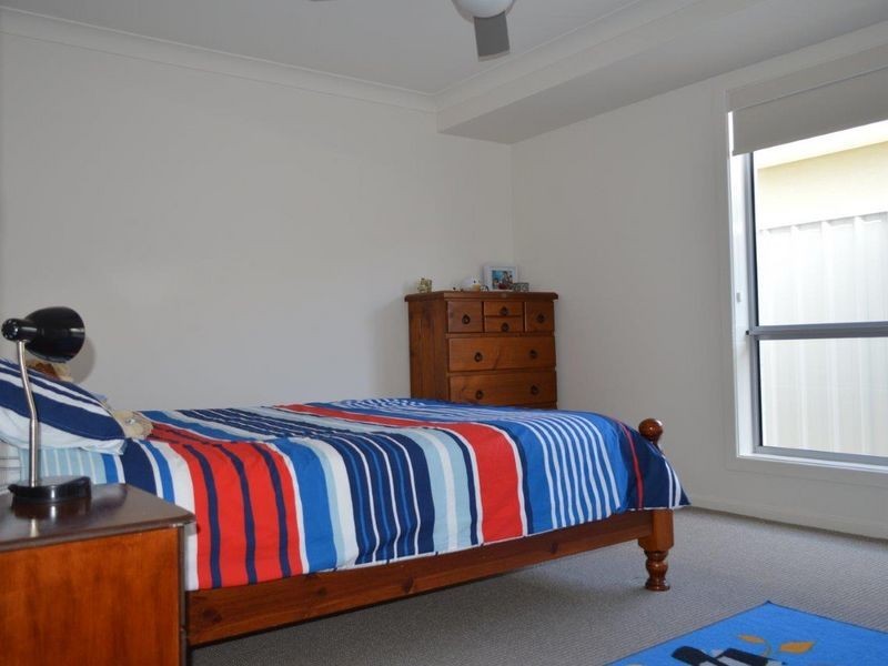 60 Admiralty Drive, Safety Beach NSW 2456