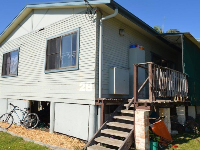 28 Pollack Esplanade, Woolgoolga NSW 2456